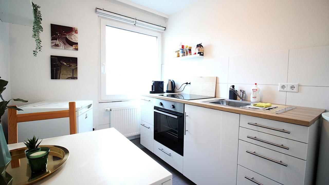 Charming & Cozy Retreat For 2 - Near Ringpark Apartment *